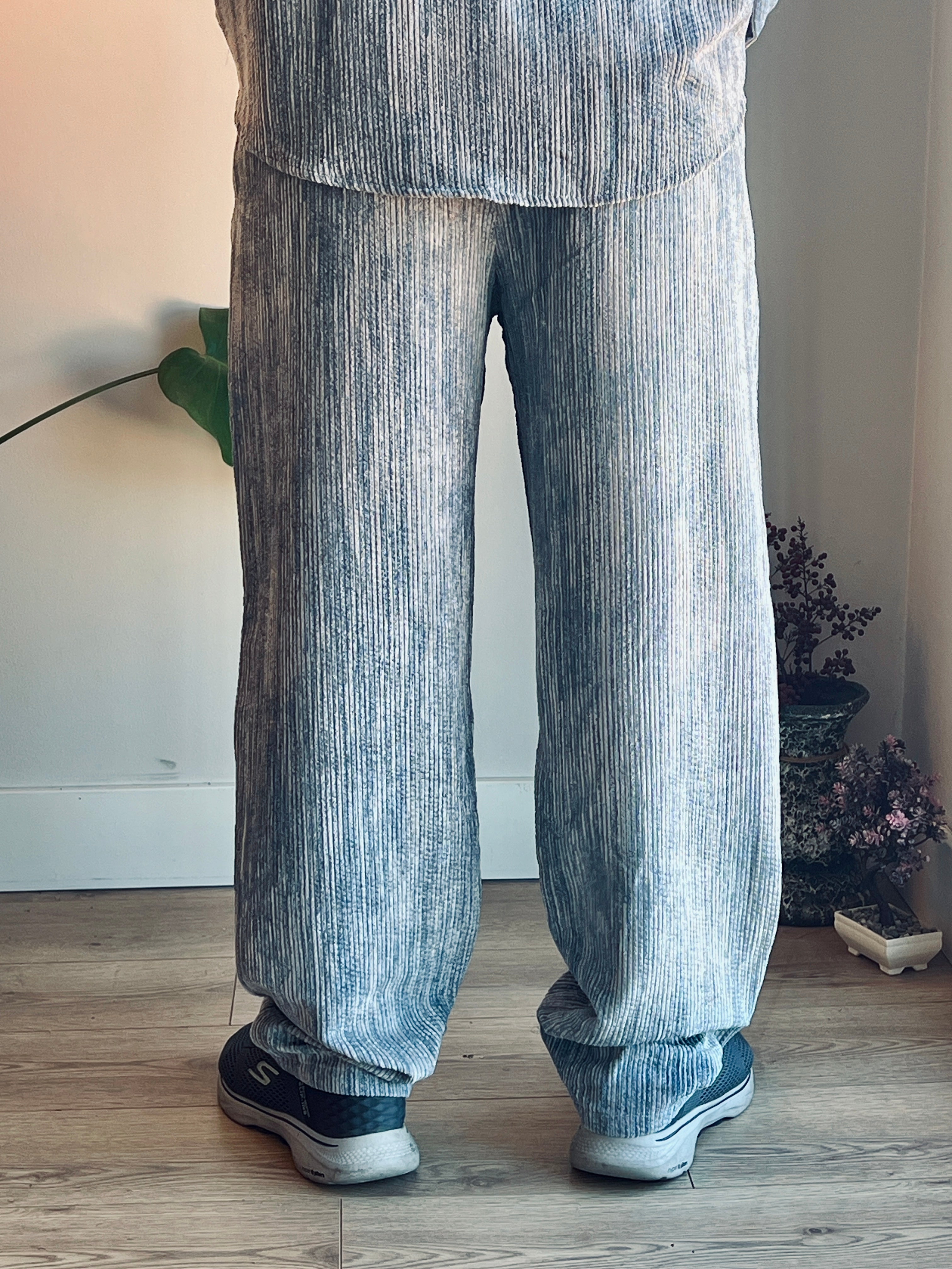 EFEKTLİ KADİFE PANTOLON GRİ (Mavi Efektli)