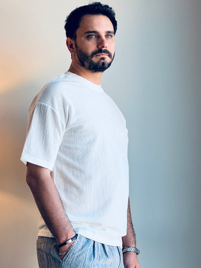 Dokulu Örme Kumaş Bisiklet Yaka Oversize Erkek Tişört Beyaz