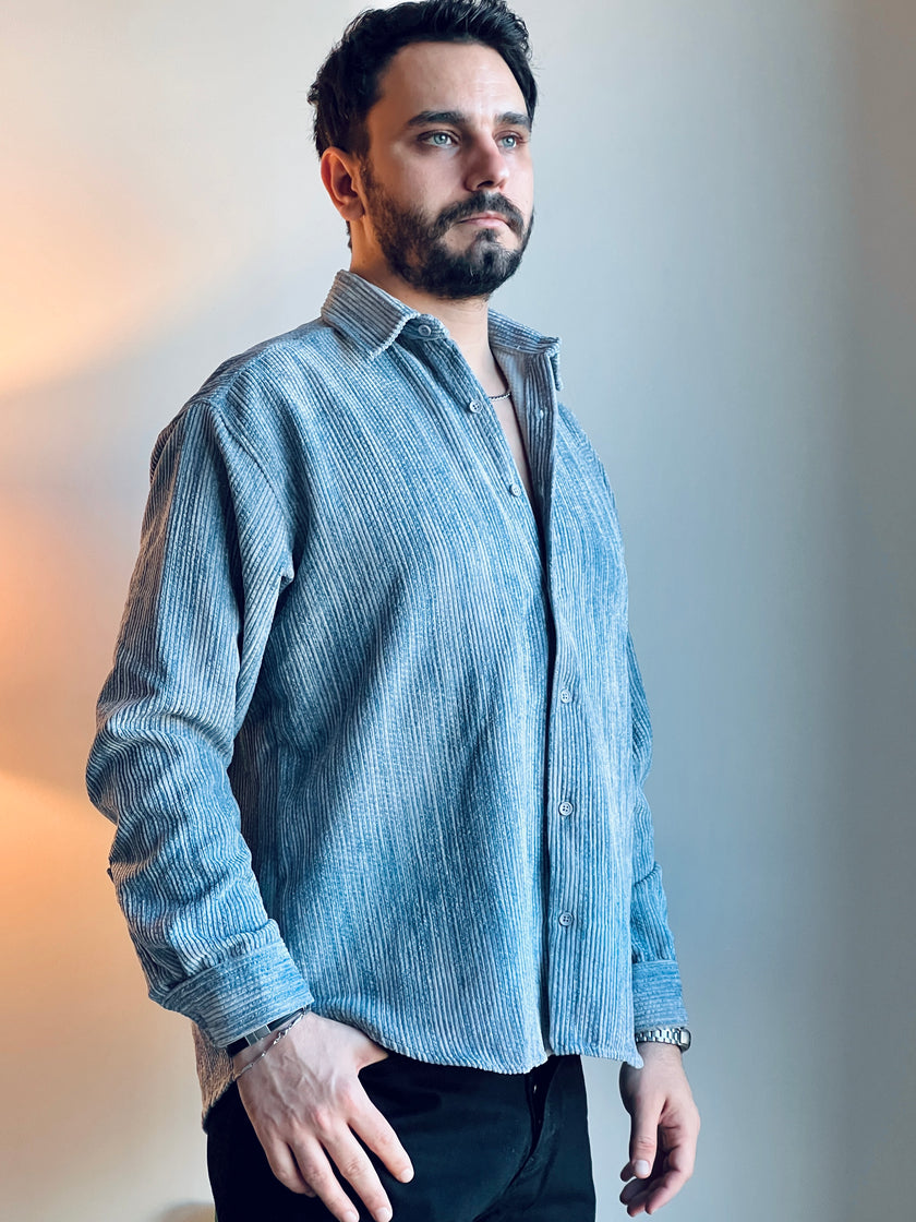 OVERSIZE EFEKTLİ KADİFE GÖMLEK Gri (Mavi Efektli)