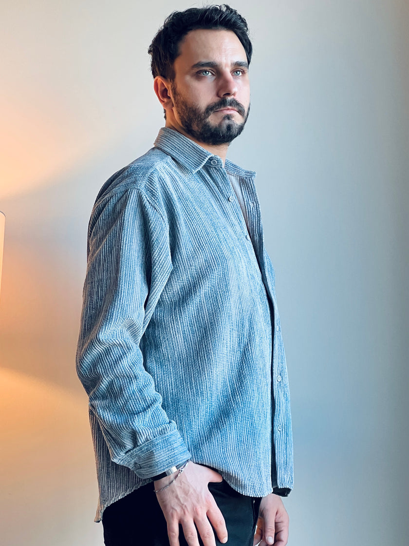 OVERSIZE EFEKTLİ KADİFE GÖMLEK Gri (Mavi Efektli)