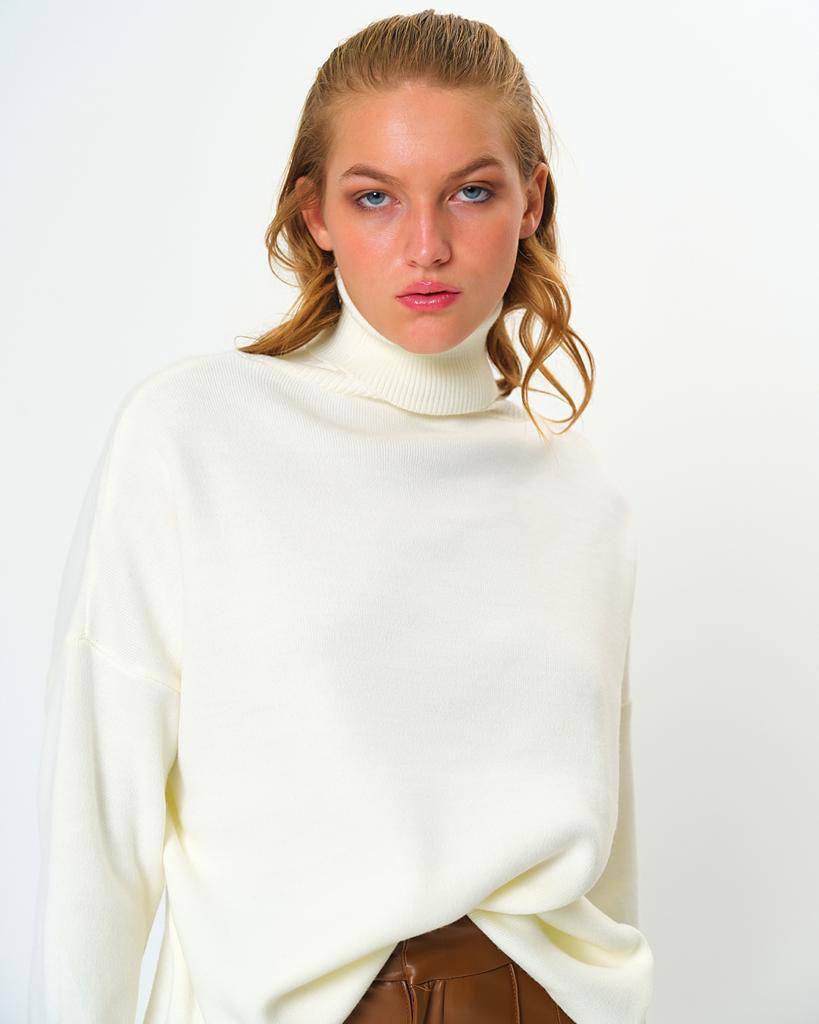 Ecru Turtleneck Oversize Women's Knitwear Sweater