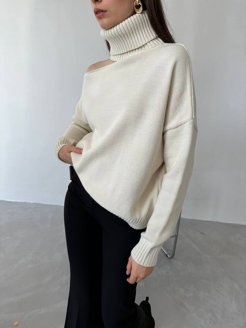 One Shoulder Cut-Out Detailed Cream Turtleneck Women's Knitwear Sweater