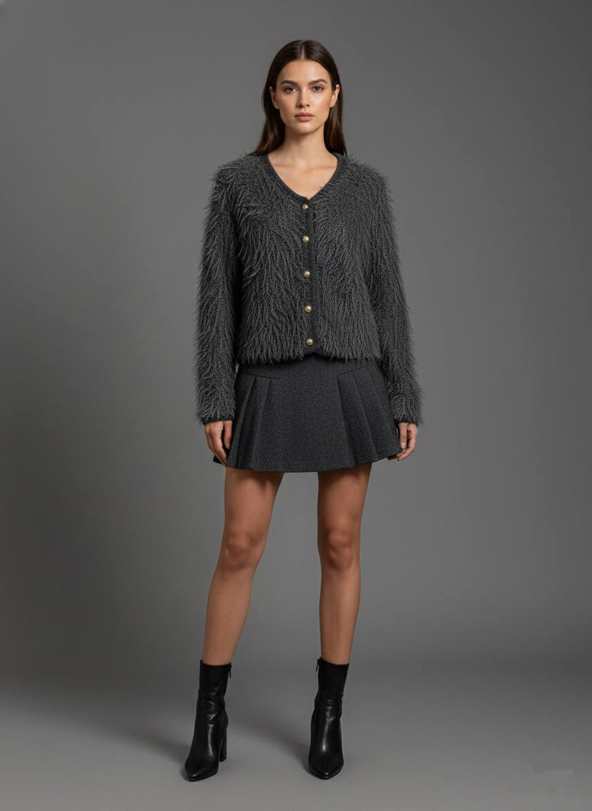 Tüylü Doku V Yaka Gold Düğmeli Örme Triko Hırka