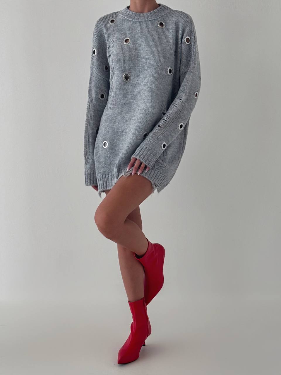 Kuşgözü Detaylı Gri Oversize Distressed Kadın Triko Kazak