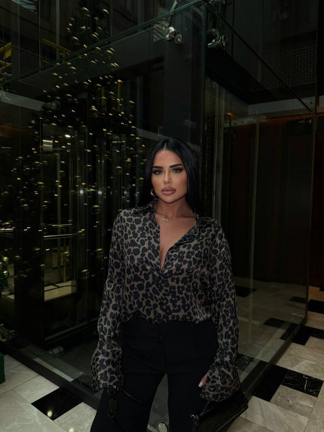 Kahve Siyah Leopar Desenli Saten Klasik Yaka Kadın Gömlek