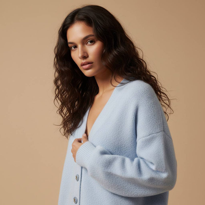 Bebe Mavisi Oversize V Yaka Lüks Düğmeli Salaş Premium Örgü Peluş Dokulu Hırka