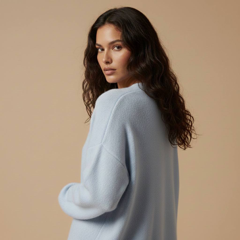 Bebe Mavisi Oversize V Yaka Lüks Düğmeli Salaş Premium Örgü Peluş Dokulu Hırka