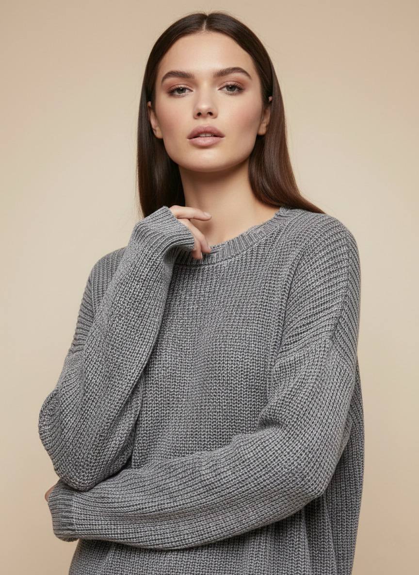 Antrasit Oversize Bisiklet Yaka Eskitme ve Yırtık Görünüm Detaylı Triko Kazak