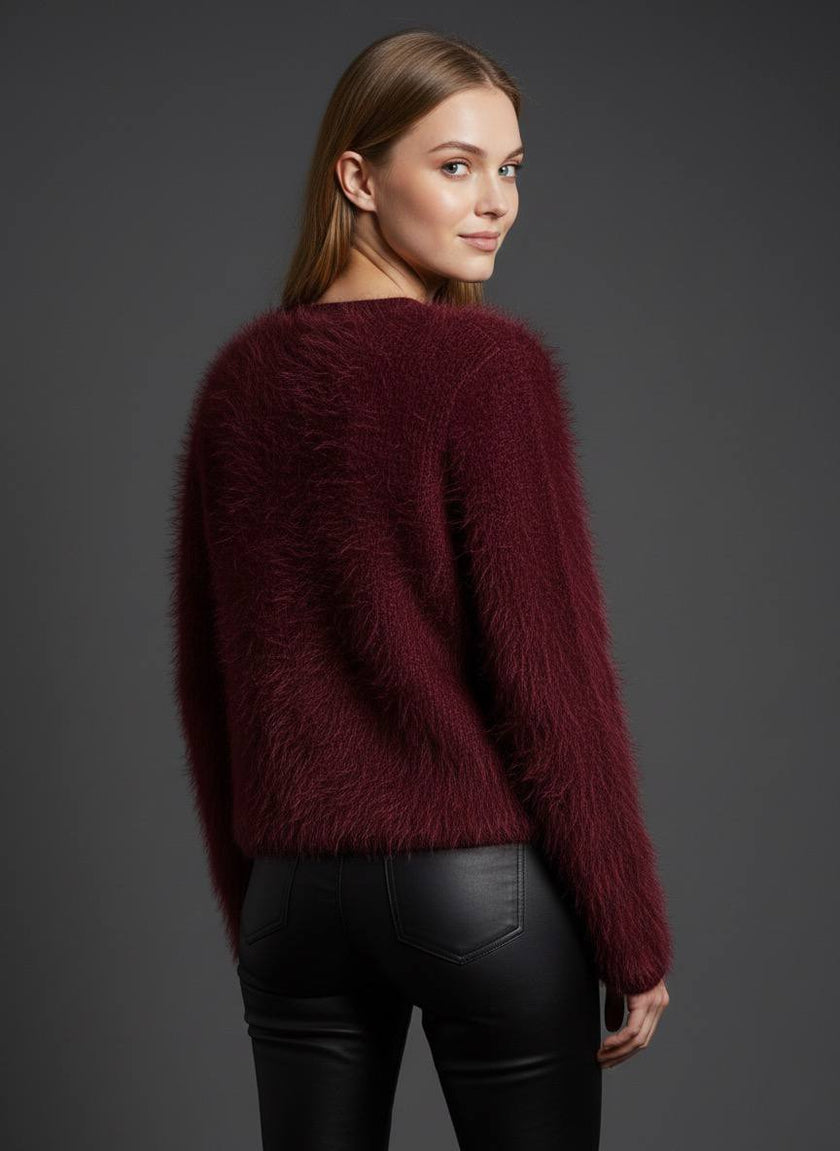 Tüylü Doku V Yaka Gold Düğmeli Örme Triko Hırka