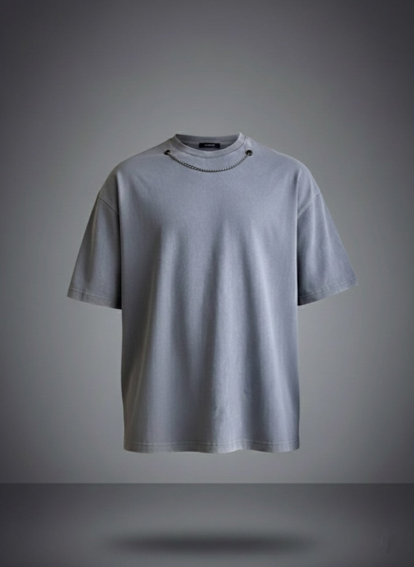 Zincir Kolye Detaylı Yıkamalı Oversize Tişört