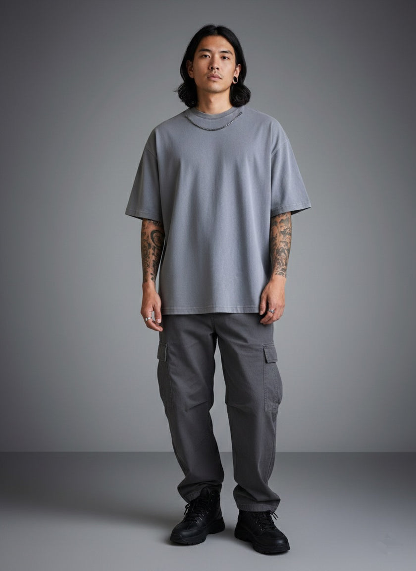 Zincir Kolye Detaylı Yıkamalı Oversize Tişört