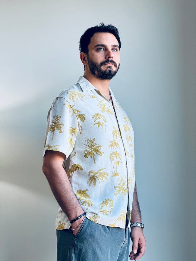 Palmiye Desenli Keten Kısa Kollu Gömlek