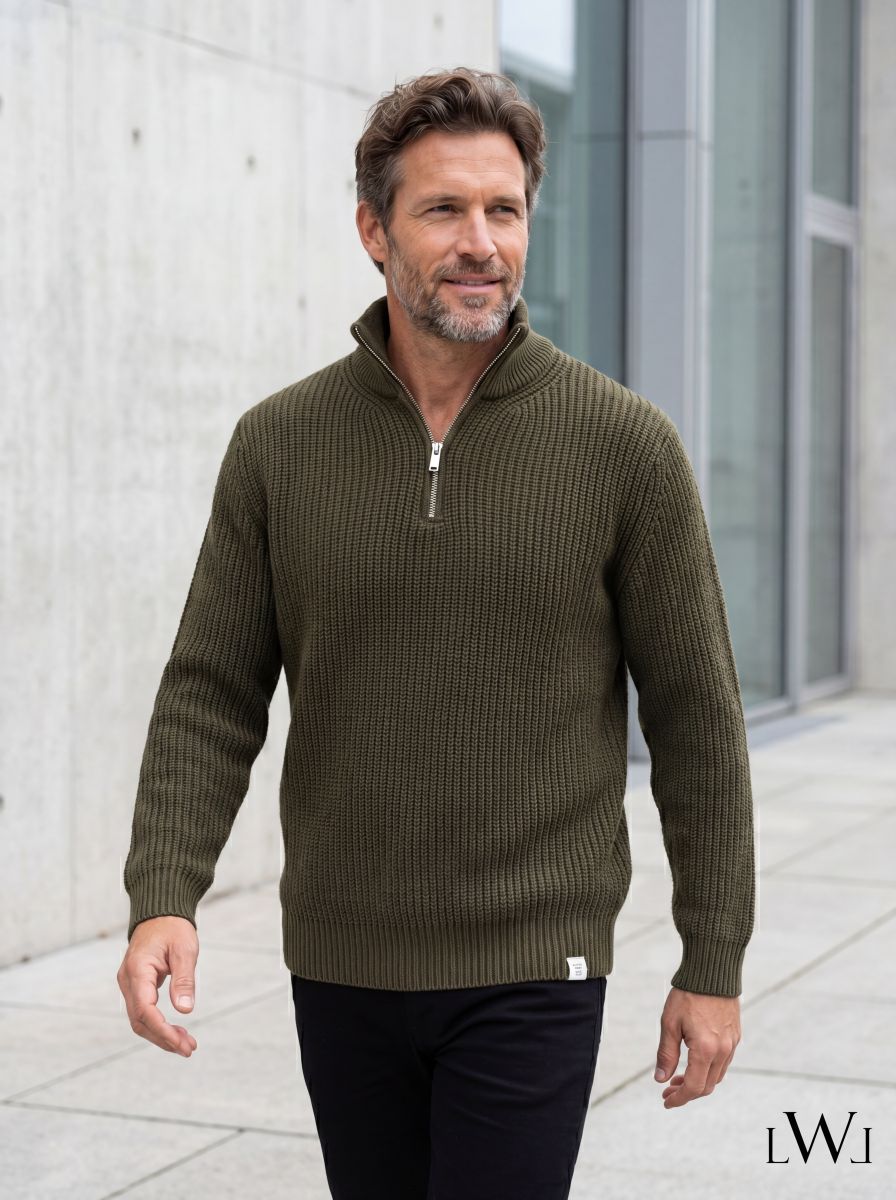 Half Zippered Black Stand Collar Thick Ribbed Men's Knitwear Sweater