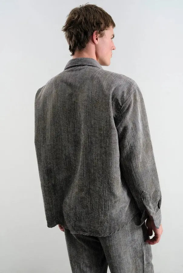 OVERSIZE EFEKTLİ KADİFE GÖMLEK