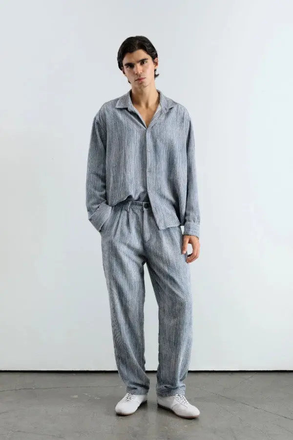 OVERSIZE EFEKTLİ KADİFE GÖMLEK