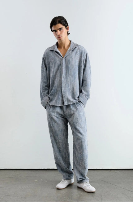 OVERSIZE EFEKTLİ KADİFE GÖMLEK