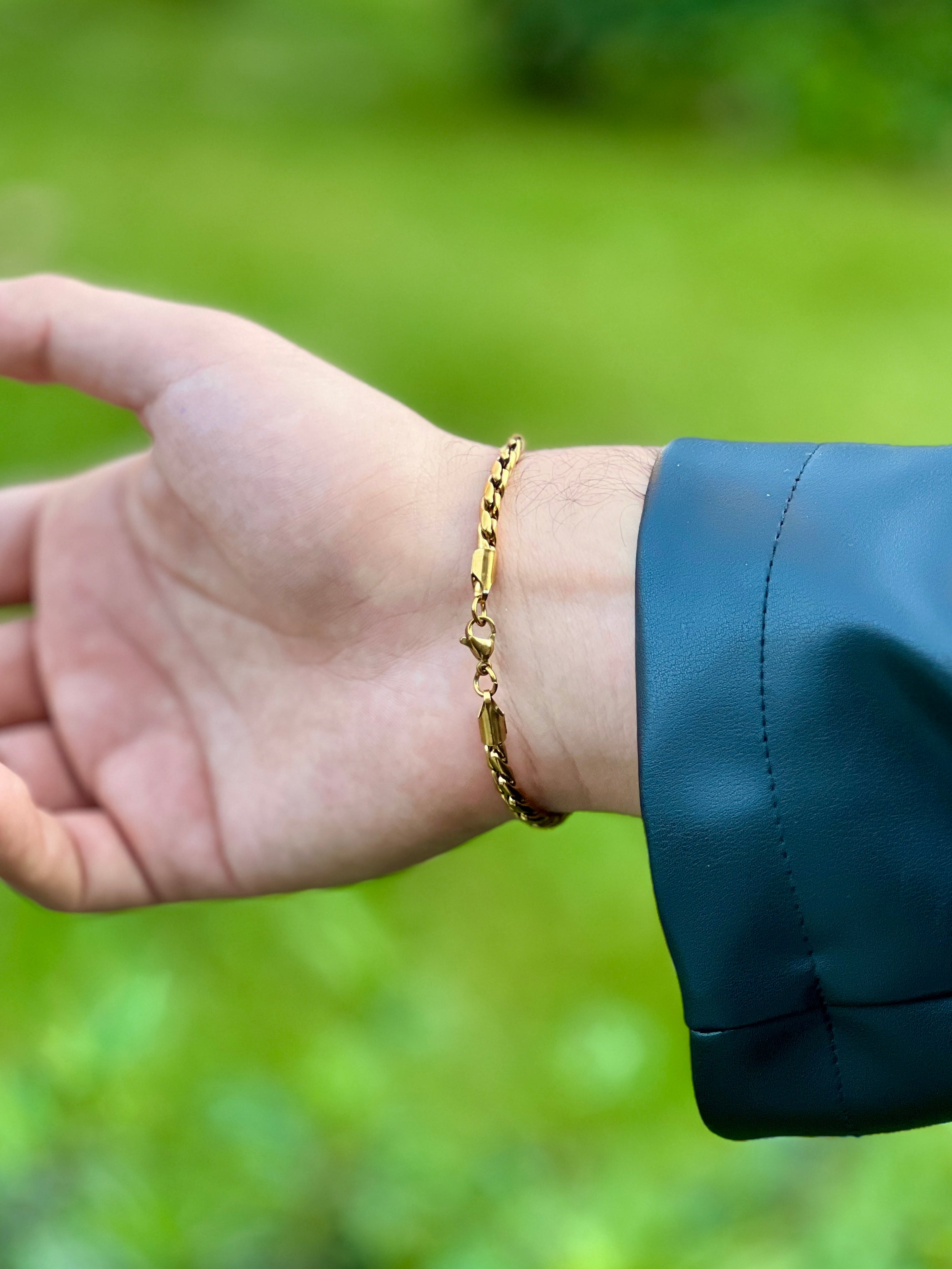 İnce Halat / Burgu Zincir Siyah Renk Minimalist Erkek Bileklik