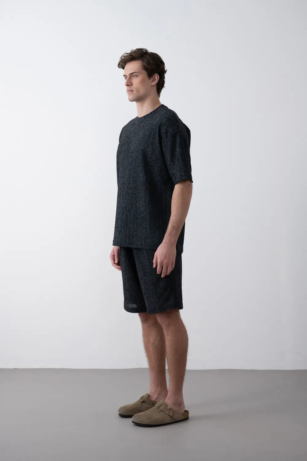 Dokulu Örme Kumaş Bisiklet Yaka Oversize Erkek Tişört