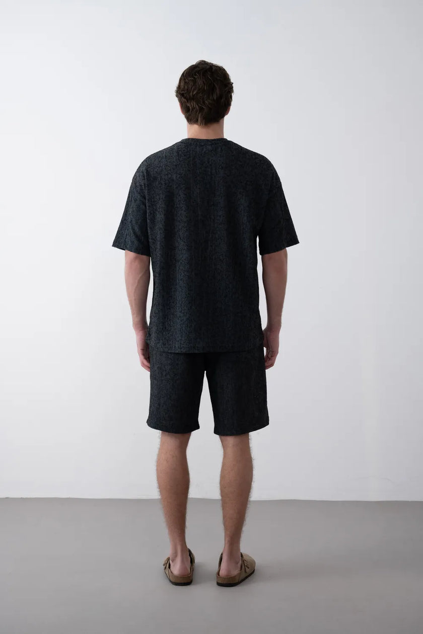 Dokulu Örme Kumaş Bisiklet Yaka Oversize Erkek Tişört