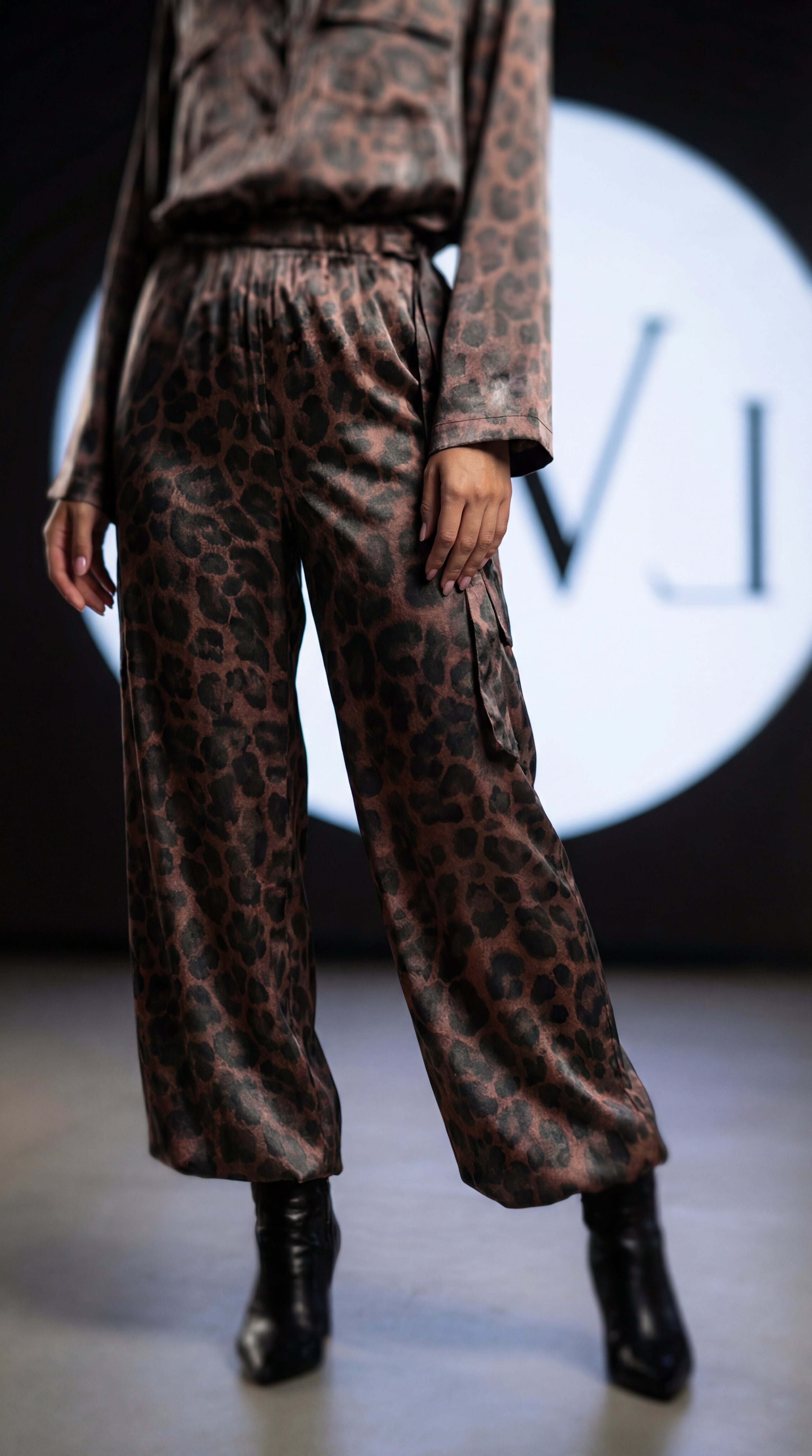 High Waist Leopard Patterned Satin Wide Leg Women's Trousers