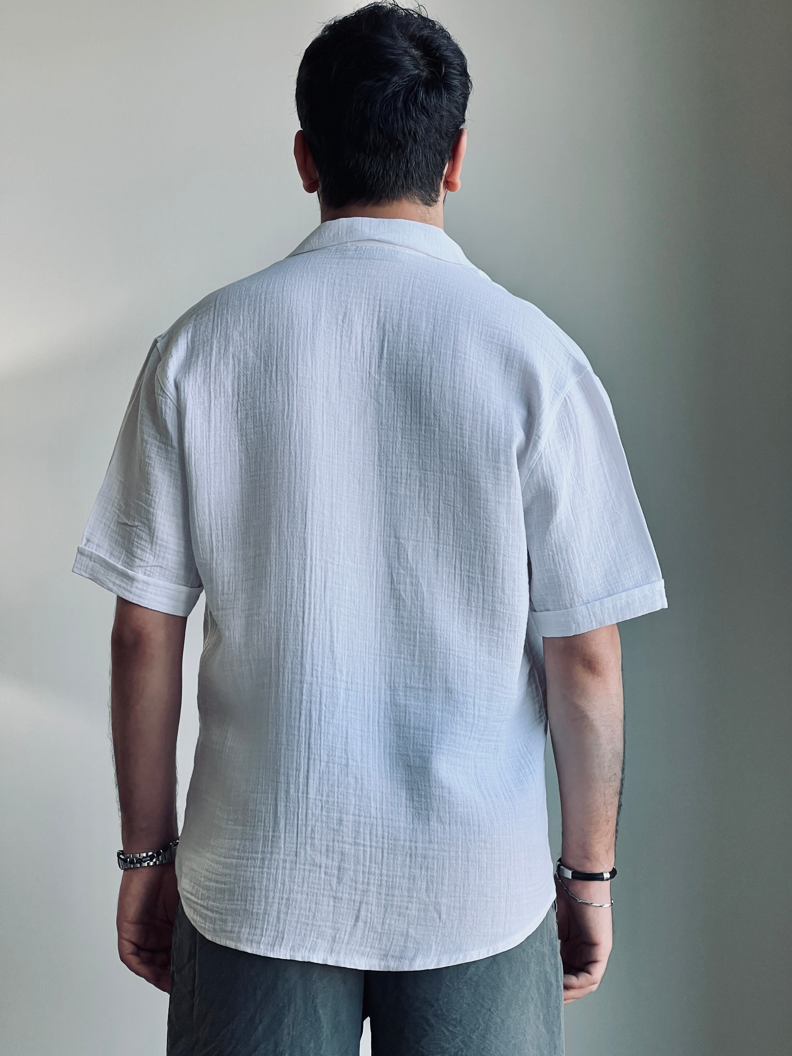 Müslin Kumaş Yazlık Gömlek - Küba Yaka ve Ferah Kesim