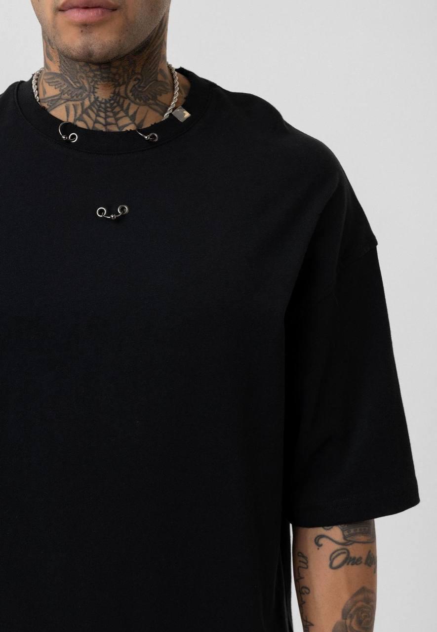 Piercing Detaylı Yıkamalı Oversize Tişört