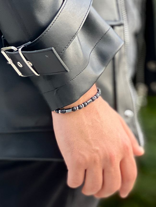 Volkanik Lav Taşı ve Metal Silindir Boncuklu Ayarlanabilir Erkek Bileklik