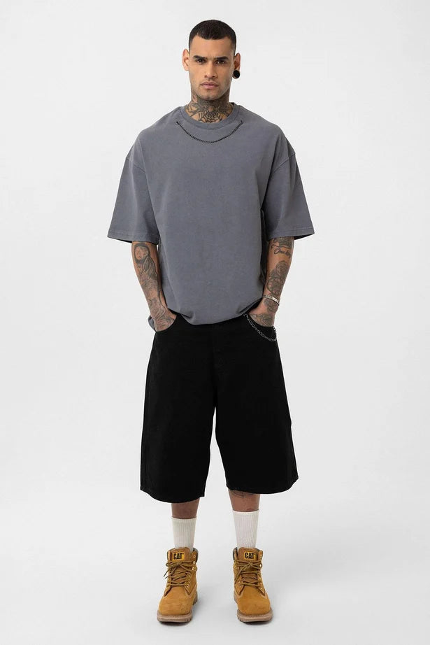 Zincir Kolye Detaylı Yıkamalı Oversize Tişört