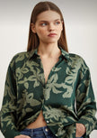 Saten Yaprak Desenli Yeşil Gofreli Kadın Gömlek